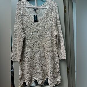 Sweater glitter Lauren Michelle . Lauren Michelle Gold Glitter Sweater.